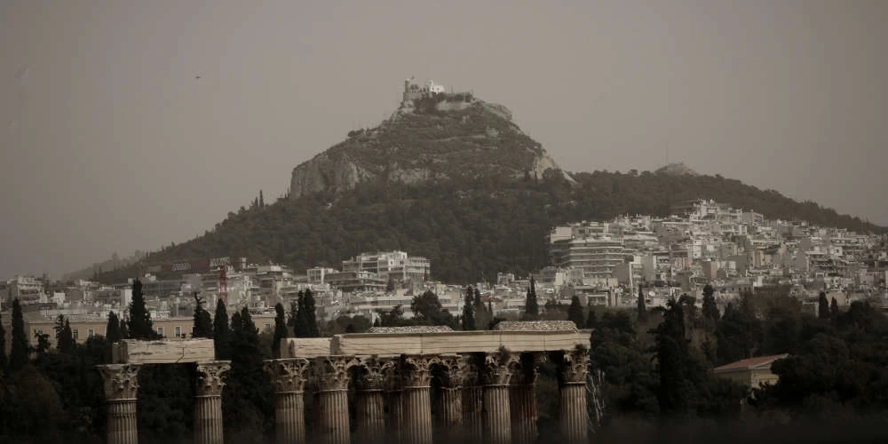 Πρόγνωση καιρού: Η αφρικανική σκόνη θα καλύψει την Ελλάδα την Δευτέρα